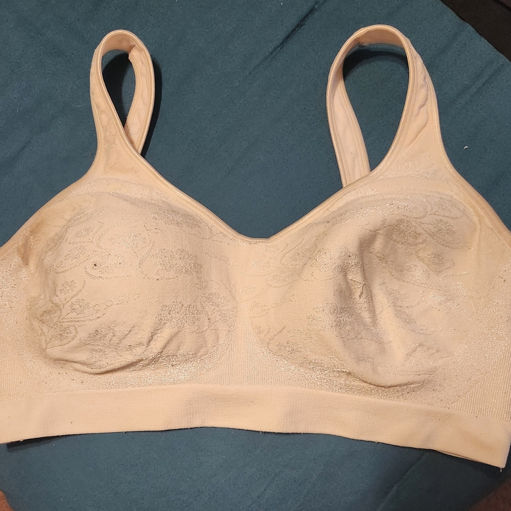 Bali Women's Cream Lace Bra